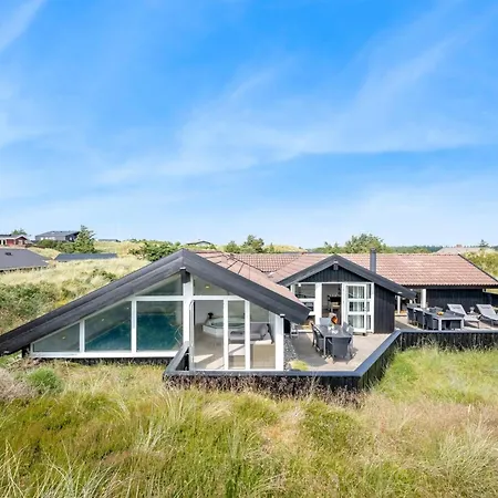 Emin - 700m From The Sea By Interhome * 베제르 스트란드