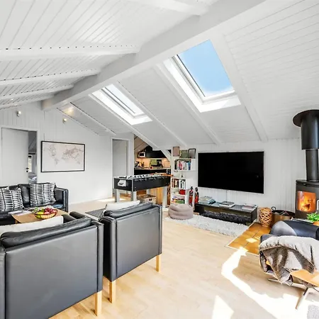 펜션 Emin - 700m From The Sea By Interhome