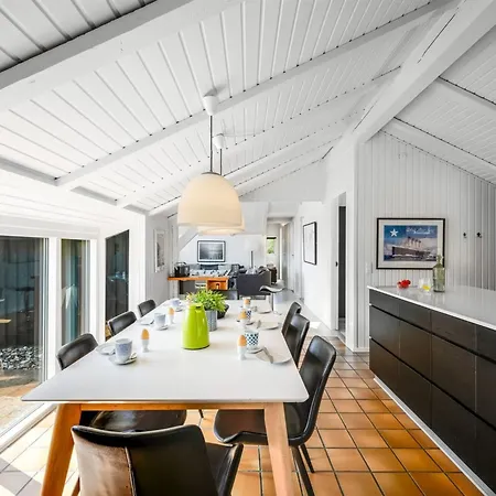 펜션 Emin - 700m From The Sea By Interhome 베제르 스트란드