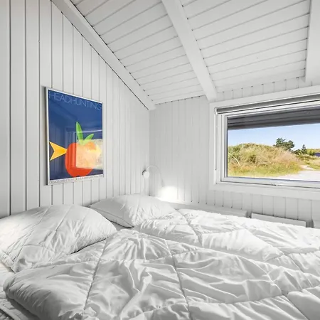 Emin - 700m From The Sea By Interhome *